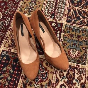 Cute pointed toe heels